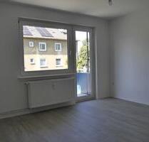 Schöne 3-Zimmer-Wohnung mit Tageslichtbad und Balkon in Hanau-Großauheim zu vermieten