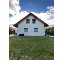 Ihr Rückzugsort in Landau: Stilvolles Haus mit großem Garten - Landau an der Isar