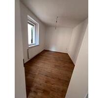 3 Zimmer Wohnung in Oberhausen - 1.000,00 EUR Kaltmiete, ca.  64,00 m² in Augsburg (PLZ: 86156) Bärenkeller