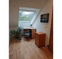 Zweiraum Einliegerwohnung - 900,00 EUR Kaltmiete, in Berlin (PLZ: 12683) Marzahn-Hellersdorf