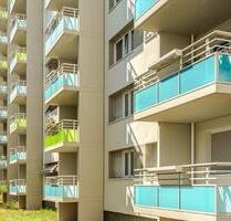 Erstbezug nach Sanierung: 2-Zimmer-Wohnung mit Balkon in Johannstadt - Dresden Altstadt