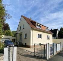 EinZweifamilienhaus Fürth Unterfarrnbach