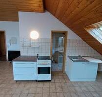 schöne Einzimmerwohnung in Hallstadt ab sofort zu vermieten