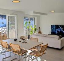 Schöne 3,5 Zimmer-Wohnung in Oberschönau mit Balkon und Bergpanorama - Berchtesgaden