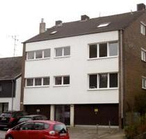 Haus mit 5 Wohneinheiten, Mehrfamilienhaus, Düsseldorf-Unterbach