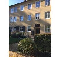 Helle 3,5-Zimmer-Wohnung mit Balkon in Bonn Poppelsdorf