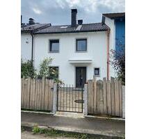 Helles Reihenmittelhaus, Erstbezug nach Sanierung, von Privat - Grafing bei München