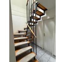 2 Raum Wohnung mit Aufzug, Maisonette im Dachgeschoss, Innenstadt - Meiningen