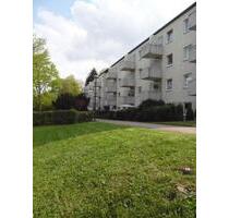 Erstklassig renoviert und möbliert! 1-Zi.-Single-Wohnung mit EBK - Esslingen am Neckar Hegensberg
