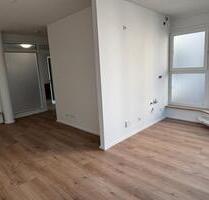 Erstbezug: Moderne, sanierte 2-Zimmer-Wohnung in Grossbettlingen - Großbettlingen