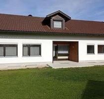 Erdgeschoßwohnung 135 m² mit Garage in Straßkirchen zu vermieten - Salzweg