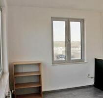 Praxisraum Büroraum - 280,00 EUR Kaltmiete, ca.  14,00 m² in Köln (PLZ: 51105) Kalk