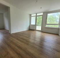 Schöne 2-Zimmer-Wohnung mit Balkon und Aufzug! - Essen Stadtbezirk VII