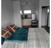 Renovierte 1-Zimmer-Wohnung mit Balkon – Klinikum Links der Weser - Bremen Neustadt