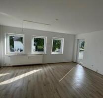 Wohnen in toller Lage und Erdgeschoss! 3-Zimmer mit Balkon in nähe Lendringsen - Menden (Sauerland)