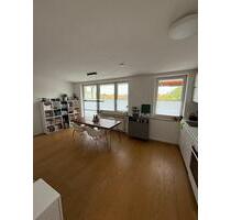 Nachmieter für helle 3-Zimmer-Wohnung mit Balkon in Schwabing - München Schwabing-Freimann