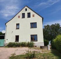 Haus Ein Zwei Familienhaus in Hirschfeld