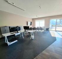 Vielseitig nutzbare Büro-, Praxis- oder Ladenfläche im EG mit Stellplätzen - Rheinzabern