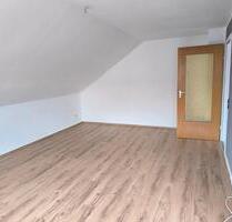 Dachgeschosswohnung Porta Westfalica OT Eisbergen - Obernkirchen