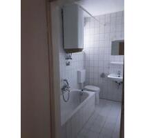 Sehr ruhige 2 Zimmer + große Wohnküche ab 01.11.25 zu vermieten - Würzburg Heuchelhof