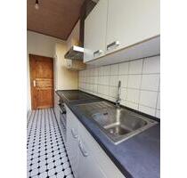 Steinberg - Dorfzentrum 2-Zimmer-Wohnung - Hochparterre - Steinbergkirche