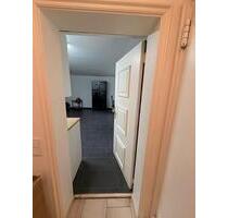 1 Zimmer Souterrain Wohnung 720€ Warm - Köln Lindenthal