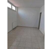 Sehr schöne 2,5 Zimmer EG-Wohnung - Linkenheim-Hochstetten