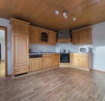 Freundliche 2,5 Zimmer-Wohnung mit Balkon und EBK in Netphen