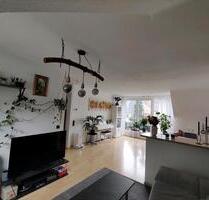 Helle 3-Raum-DG-Wohnung mit Balkon und EBK - Wuppertal Elberfeld