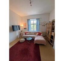 2 Zimmer Wohnung mit EBK, Stellplatz ab 1.12 - Ober-Mörlen