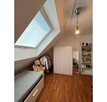 Helle 1 Zimmer Dachgeschoss Wohnung Worms Hochschule ! - Hockenheim