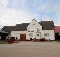 ehemaliger Bauernhof mit vielen Lagerflächen - Leimen