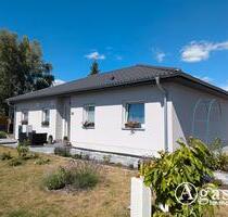 großzügiger Bungalow mit Terrasse und schönem Garten - Groß Kreutz (Havel)