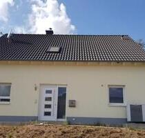 Freistehendes Einfamilienhaus in Reichenbach-Steegen - Steinwenden