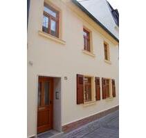 Sehr schönes Reihenhaus in der Innenstadt von Erlangen! - Buckenhof