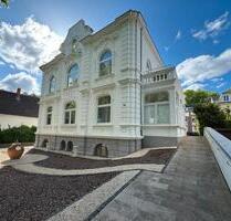 Zentral gelegene Praxis- oder Kanzleifläche mit Stellplätzen und guter Sichtbarkeit - Bad Oeynhausen