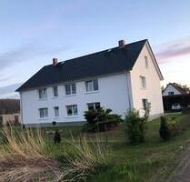 moderne & günstige 1 Raum Wohnung mit Privatgarten - Saal