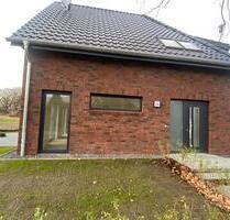 RESERVIERT ! Neubau - exklusive, großzügige Doppelhaushälfte mit 145,04 m² Wohnfläche - Stade Altländer Viertel