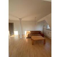 Wohnen auf Zeit * schöne helle DG Wohnung im Zentrum von Coburg