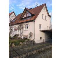 Ein Zweifamilienhaus, ruhige Lage Richtung Dreifaltigkeitsberg - Spaichingen