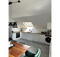 3-Zimmer-Dachgeschosswohnung in Wickrath ab 01.08.25 - Mönchengladbach West
