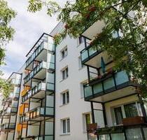 3-Raumwohnung mit großem Balkon und moderner Einbauküche! - Dresden Leuben