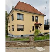 Freistehendes großes Haus mit Garten und Garage - Neuwied