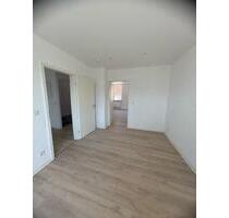 + + + SANIERTE 2 ZKB DG WOHNUNG OTTWEILER + + +