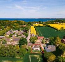 30.8-6.9.25 freiFerienhaus 800m zur Ostsee Geltinger Bucht Hund - Steinbergkirche