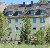 3 ½ Zi. DG-Whg mit ca.15 m² Spitzboden und Blick ins Grüne - Essen Stadtbezirk III