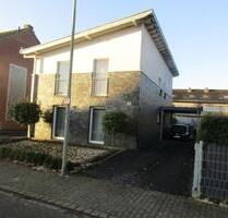 Wohnung mit Terrasse und Carport - Geldern