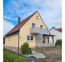 Erdgeschoßwohnung zur Miete - 700,00 EUR Kaltmiete, ca.  82,00 m² in Ochsenfurt (PLZ: 97199)
