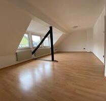 Schönes Nichtraucher DG Apartment in Essen Frohnhausen