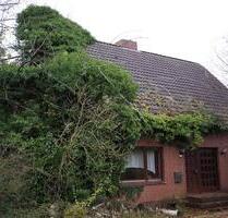 Einfamilienhaus in Varel-Langendamm, Chance für Selbermacher